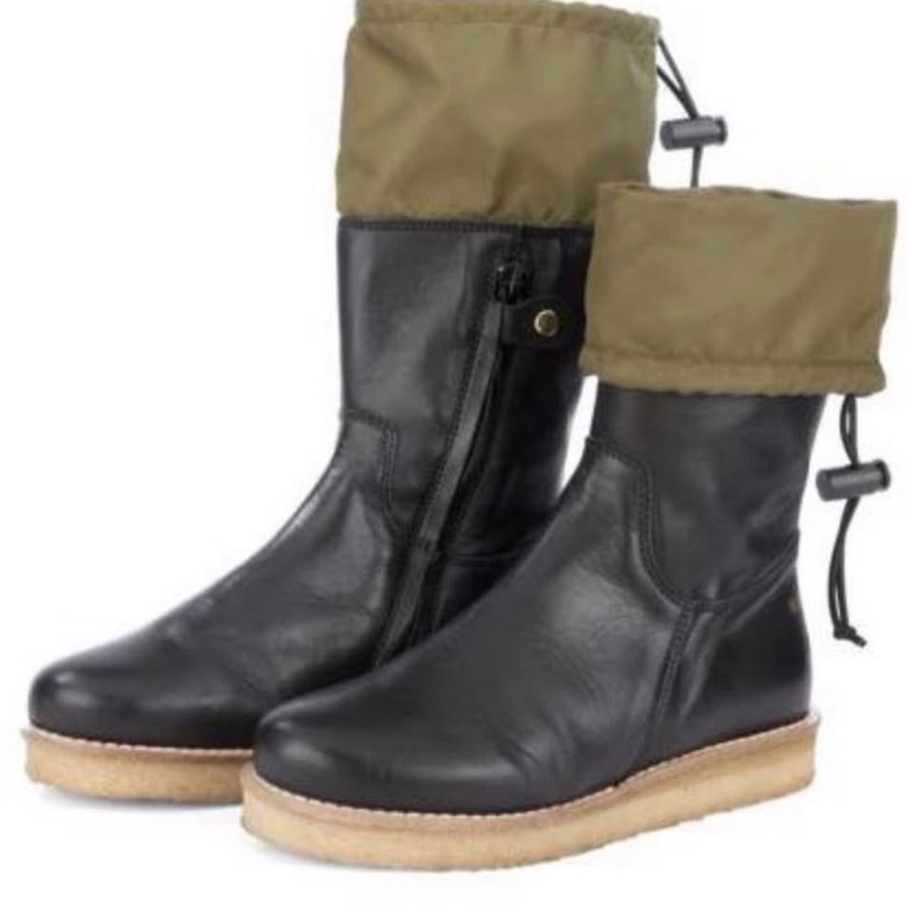 Wolf and Rita leather boots